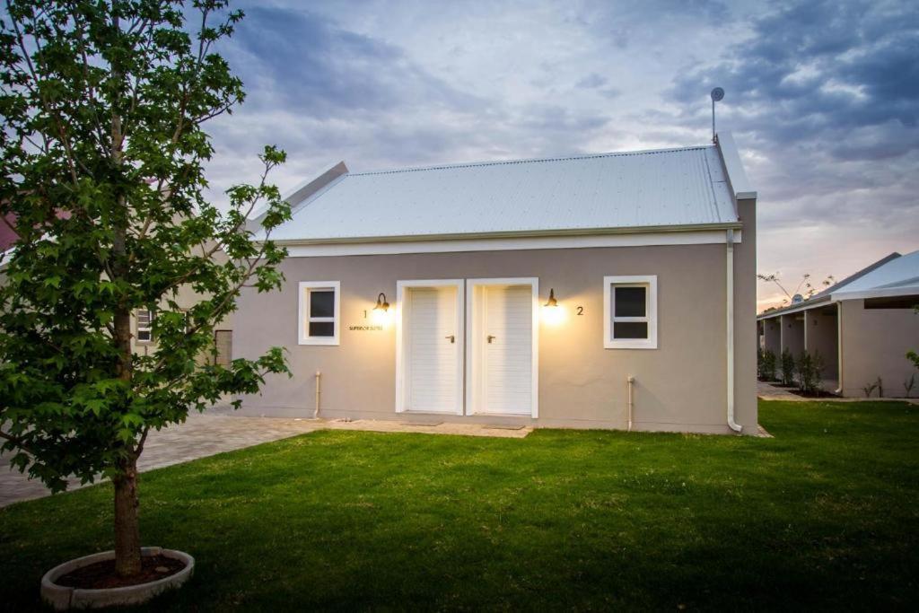 El Dorado Hotel And Self Catering Oudtshoorn Exterior foto